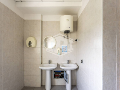 Capannone sito nell'Interporto - Bari (BA)