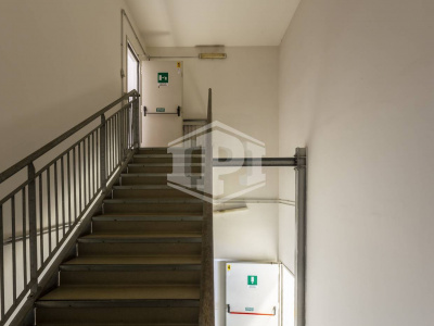 Capannone sito nell'Interporto - Bari (BA)