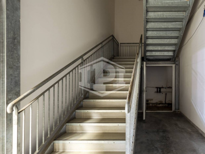 Capannone sito nell'Interporto - Bari (BA)