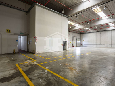 Capannone sito nell'Interporto - Bari (BA)