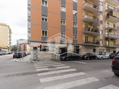 Unità immobiliare sita in Via F.sco Campione 41/43A/45A - Bari (BA)