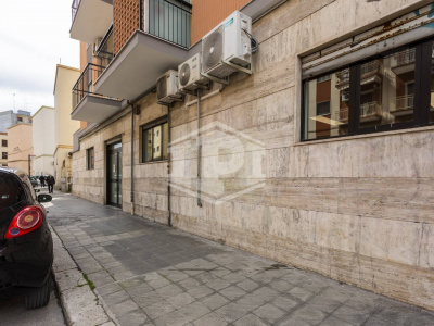 Unità immobiliare sita in Via F.sco Campione 41/43A/45A - Bari (BA)