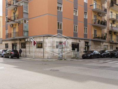 Unità immobiliare sita in Via F.sco Campione 41/43A/45A - Bari (BA)