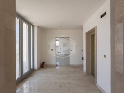 Palazzina uffici con capannone siti in Zona Produttiva D  KM 97,800 - SP. 231
