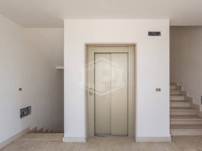 Palazzina uffici con capannone siti in Zona Produttiva D  KM 97,800 - SP. 231