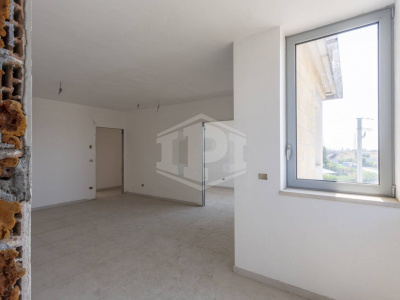 Palazzina uffici con capannone siti in Zona Produttiva D  KM 97,800 - SP. 231