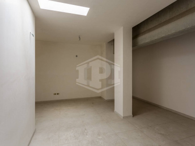 Palazzina uffici con capannone siti in Zona Produttiva D  KM 97,800 - SP. 231