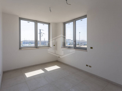 Palazzina uffici con capannone siti in Zona Produttiva D  KM 97,800 - SP. 231