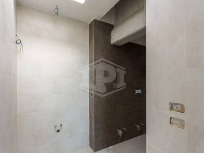 Palazzina uffici con capannone siti in Zona Produttiva D  KM 97,800 - SP. 231