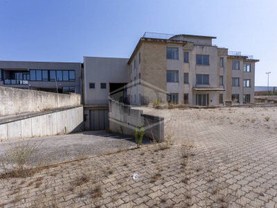 Palazzina uffici con capannone siti in Zona Produttiva D  KM 97,800 - SP. 231