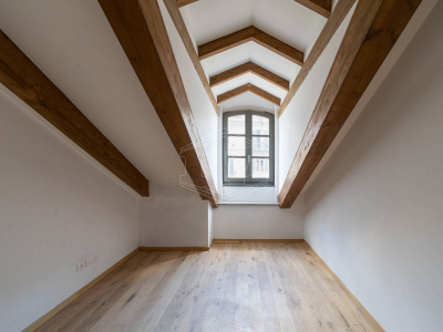 Prestigioso quadrilocale in Corso Raffaello 28 - Torino (TO)