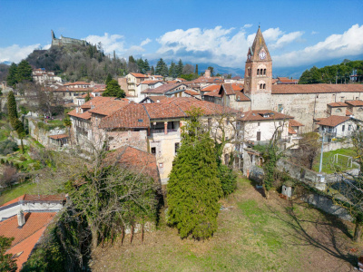 Palazzina d'epoca in Via Umberto I 23 - Avigliana (TO)
