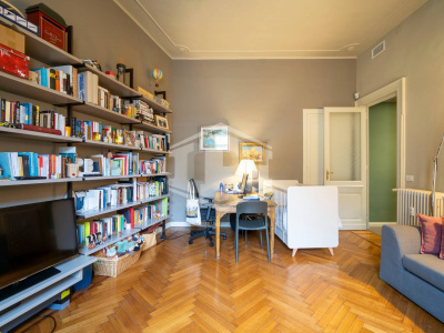 Appartamento in Via Casteggio, 3 Torino