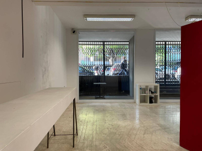 Locale Commerciale in zona Beccaria - Firenze (FI)
