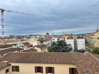 Appartamento in Palazzo Signorile - Piazza della Libertà (FI)