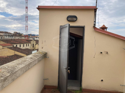 Appartamento in Palazzo Signorile - Piazza della Libertà (FI)