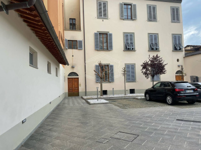 Appartamento in Palazzo Signorile - Piazza della Libertà (FI)