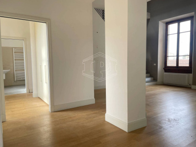 Appartamento in Palazzo Signorile - Piazza della Libertà (FI)
