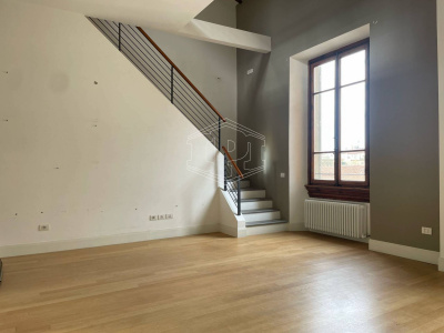 Appartamento in Palazzo Signorile - Piazza della Libertà (FI)