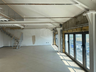 Ufficio in Corte Sanac - Porta a Mare (PI)