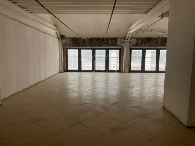Ufficio in Corte Sanac - Porta a Mare (PI)
