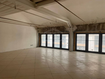 Ufficio in Corte Sanac - Porta a Mare (PI)