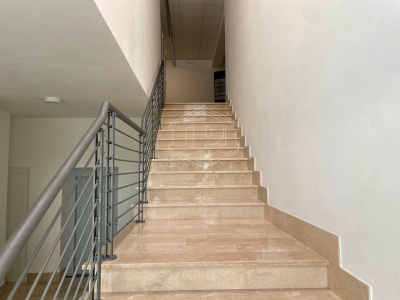 Ufficio in Corte Sanac - Porta a Mare (PI)