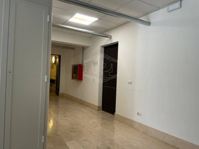 Ufficio in Corte Sanac - Porta a Mare (PI)