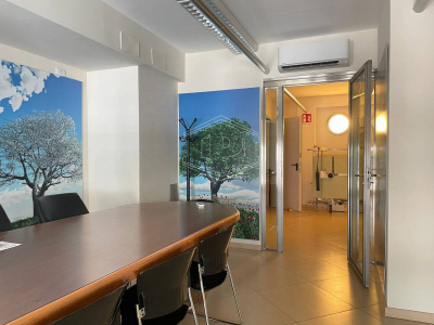 Ufficio in Corte Sanac - Porta a Mare (PI)