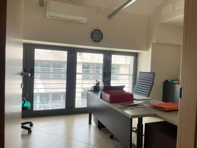 Ufficio in Corte Sanac - Porta a Mare (PI)