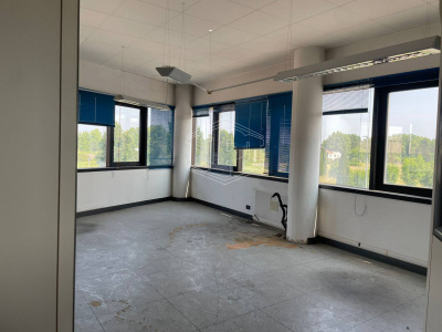 Ufficio in Via Giosuè Carducci - San Giuliano Terme (PI)