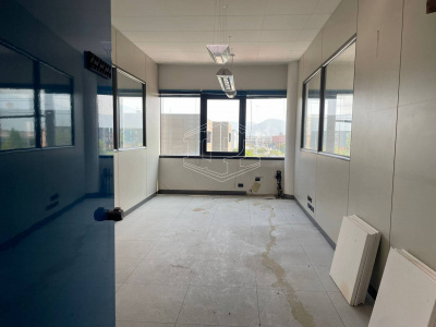 Ufficio in Via Giosuè Carducci - San Giuliano Terme (PI)