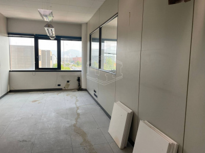 Ufficio in Via Giosuè Carducci - San Giuliano Terme (PI)
