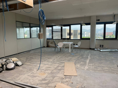 Ufficio in Via Giosuè Carducci - San Giuliano Terme (PI)
