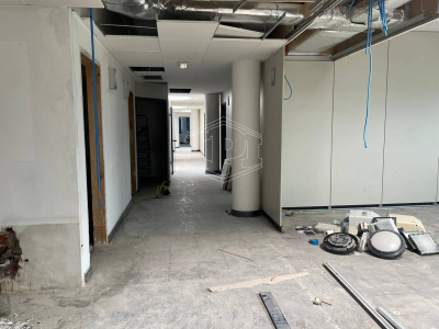 Ufficio in Via Giosuè Carducci - San Giuliano Terme (PI)