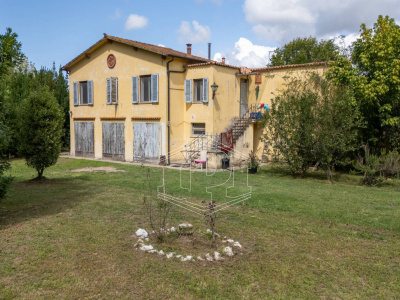 Villa di prestigio con scuderie in zona Barbaricina - Pisa (PI)
