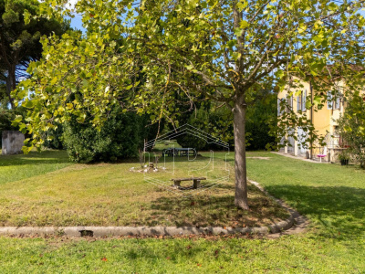 Villa di prestigio con scuderie in zona Barbaricina - Pisa (PI)