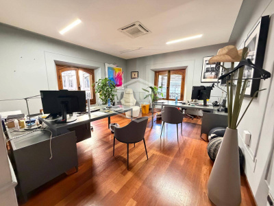 Ufficio in Piazza della Repubblica