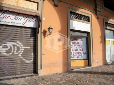 Locale Commerciale in Piazza della Libertà - Firenze (FI)