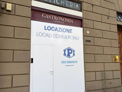 Locale Commerciale in Piazza della Libertà - Firenze (FI)