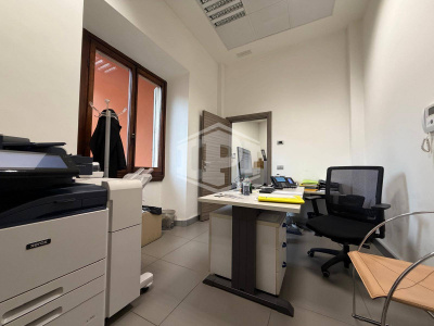 Ufficio in zona Libertà - Firenze (FI)