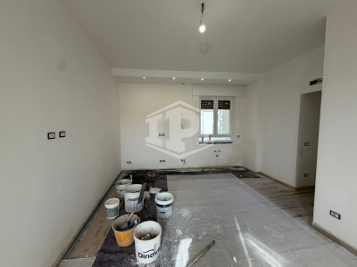 Appartamento completamente ristrutturato - Isolotto (FI)