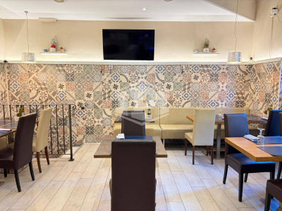 Attività Commerciale a Coverciano (FI)