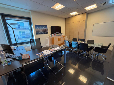 Ufficio in zona Leopolda/Porta al Prato (FI)