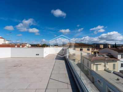 Attico di Lusso con Terrazza Panoramica - Empoli (Fi)