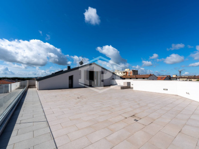 Attico di Lusso con Terrazza Panoramica - Empoli (Fi)
