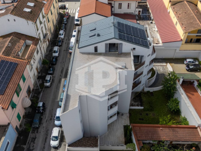 Attico di Lusso con Terrazza Panoramica - Empoli (Fi)