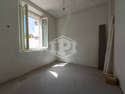Palazzina Indipendente con torretta  - Empoli (FI)