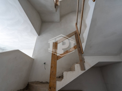 Palazzina Indipendente con torretta  - Empoli (FI)