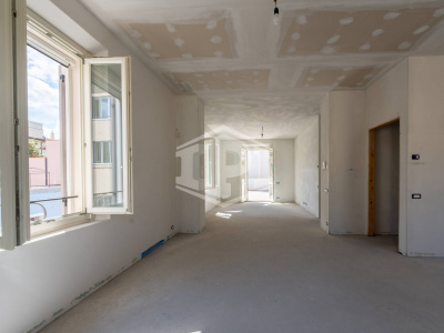 Palazzina Indipendente con torretta  - Empoli (FI)